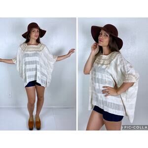 vintage 70s Cream OAXACAN Mexican Heavy EMBROIDERED CAPE top os cut out handmade